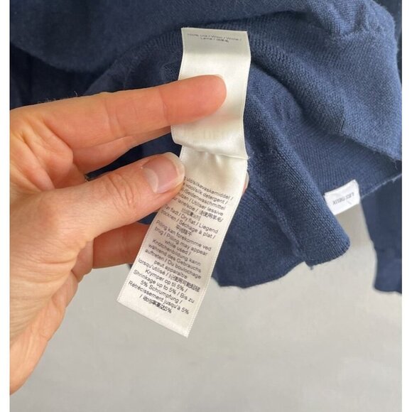 Les Deux Men's Blue Long Sleeve Crew Neck Pullover Jumper Medium 100% Wool Hole - Picture 3 of 5